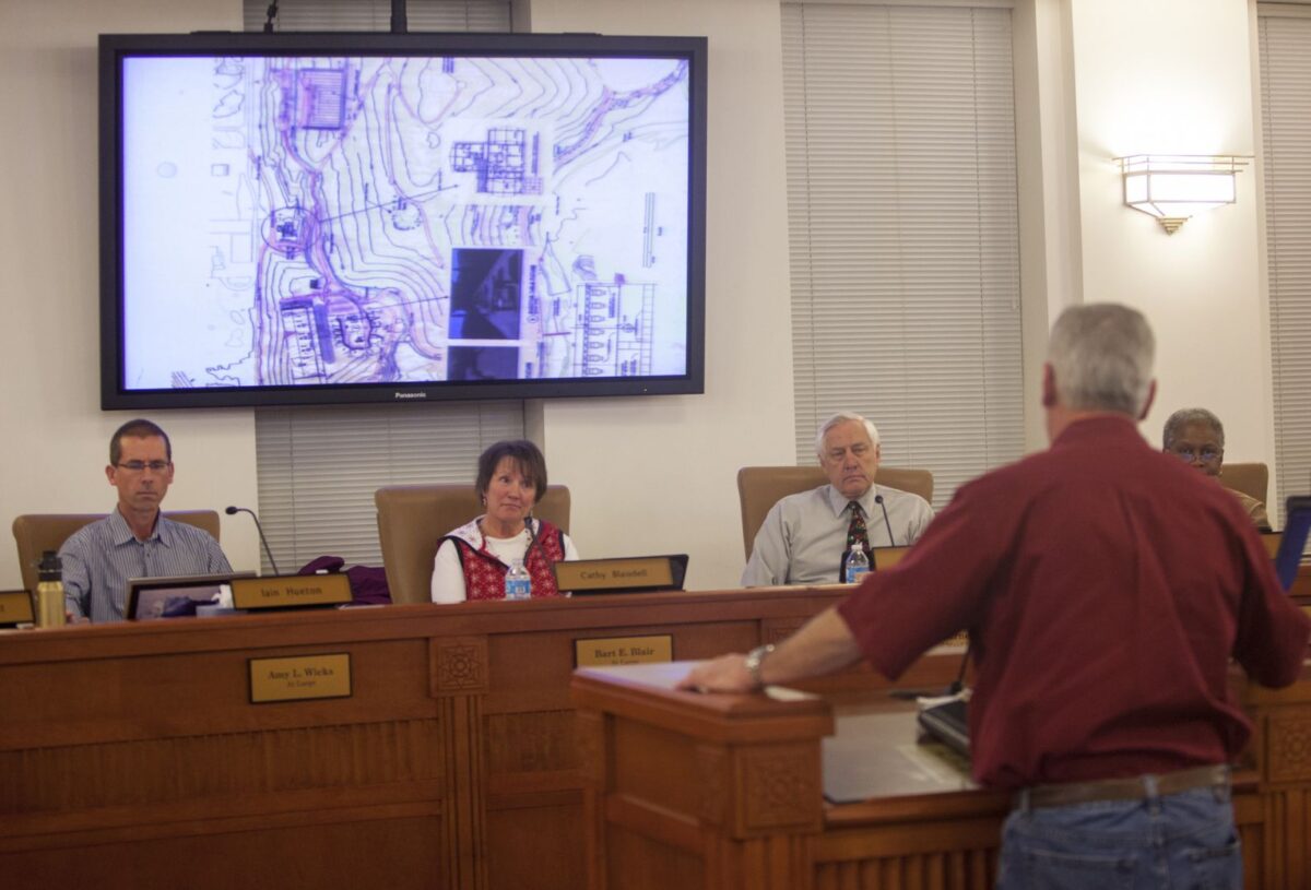 Officials hear earful on gun range Ogden planners visit proposed site